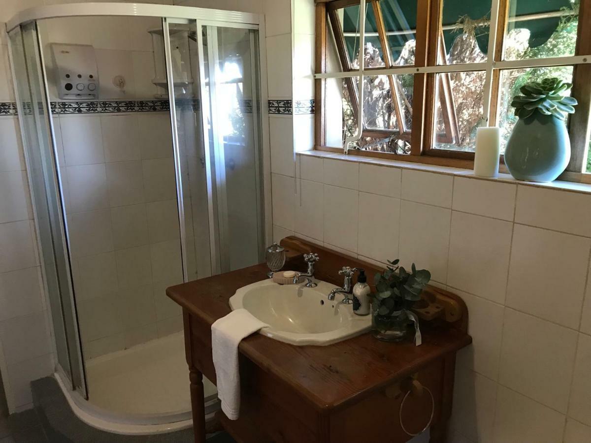 Erin Guesthouse And B&B Bergville Esterno foto