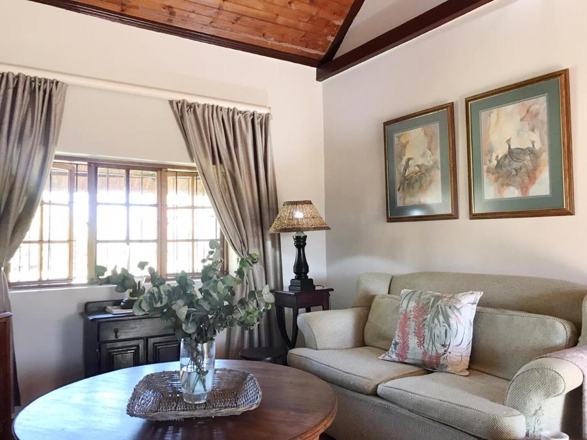 Erin Guesthouse And B&B Bergville Esterno foto